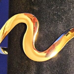 NWOT Gold Wave Adjustable Cuff Bracelet